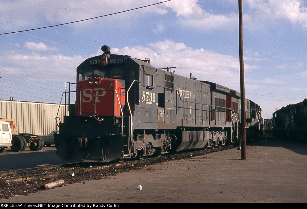 SP 8739 at Saginaw